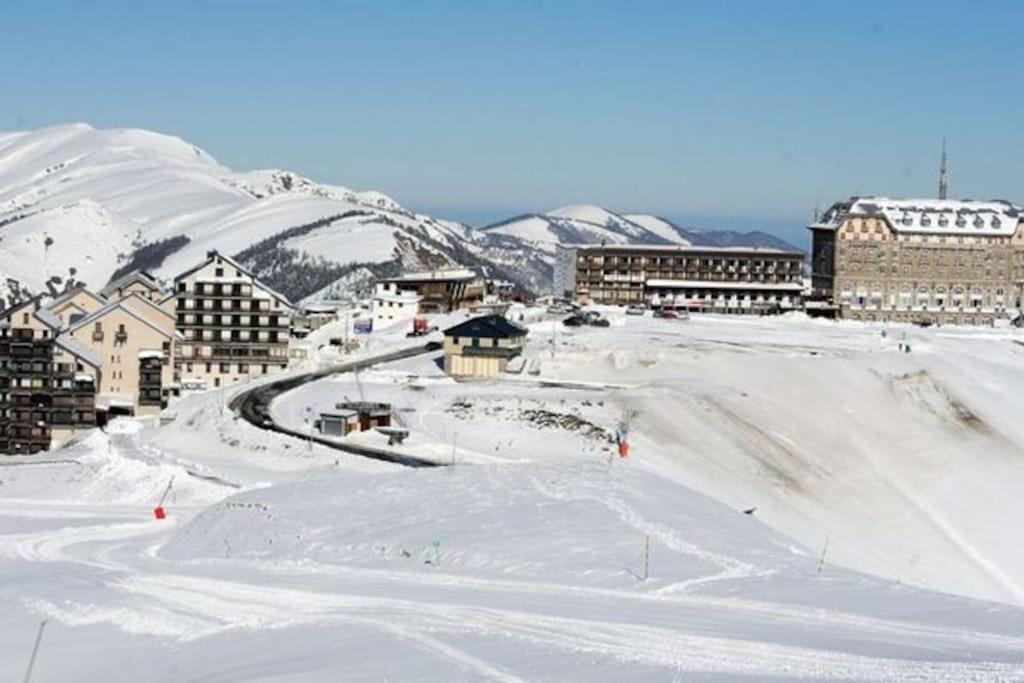 Апартаменты T3 Au Pied Des Pyrenees Pointis-de-Riviere Экстерьер фото